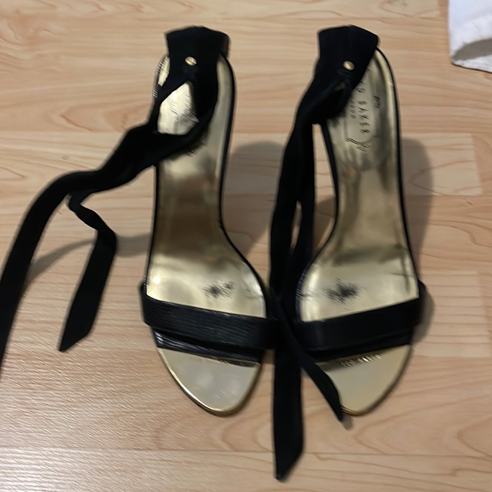 Beautiful black Ted Baker shoes size 39